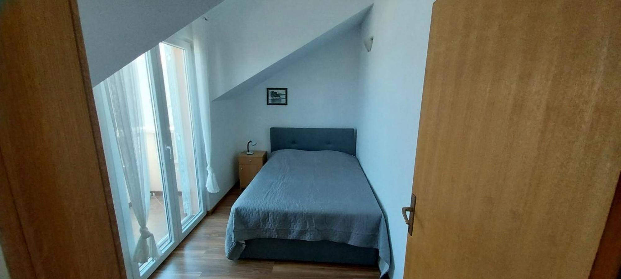 Apartments Zvonimir,Place By The Sea Mirca  ภายนอก รูปภาพ