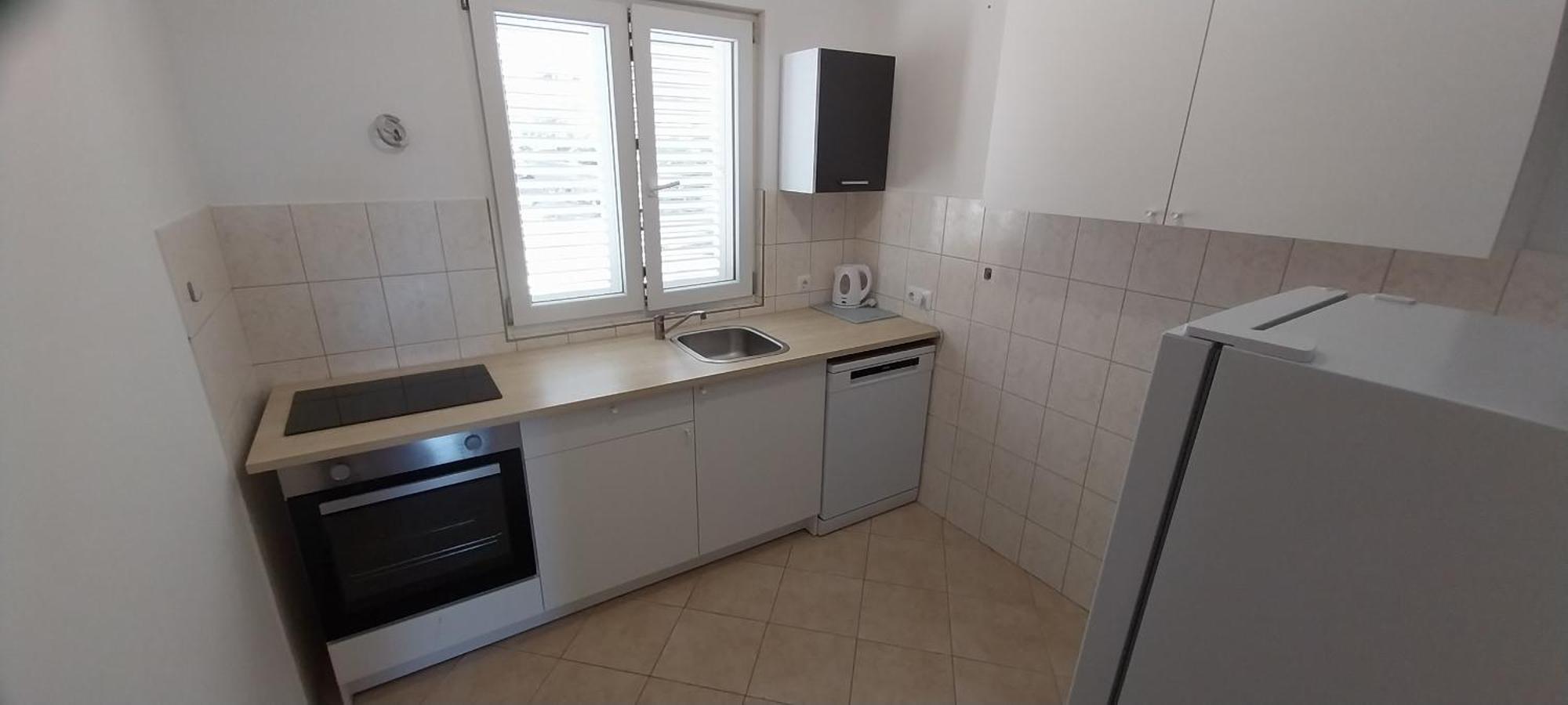 Apartments Zvonimir,Place By The Sea Mirca  ภายนอก รูปภาพ